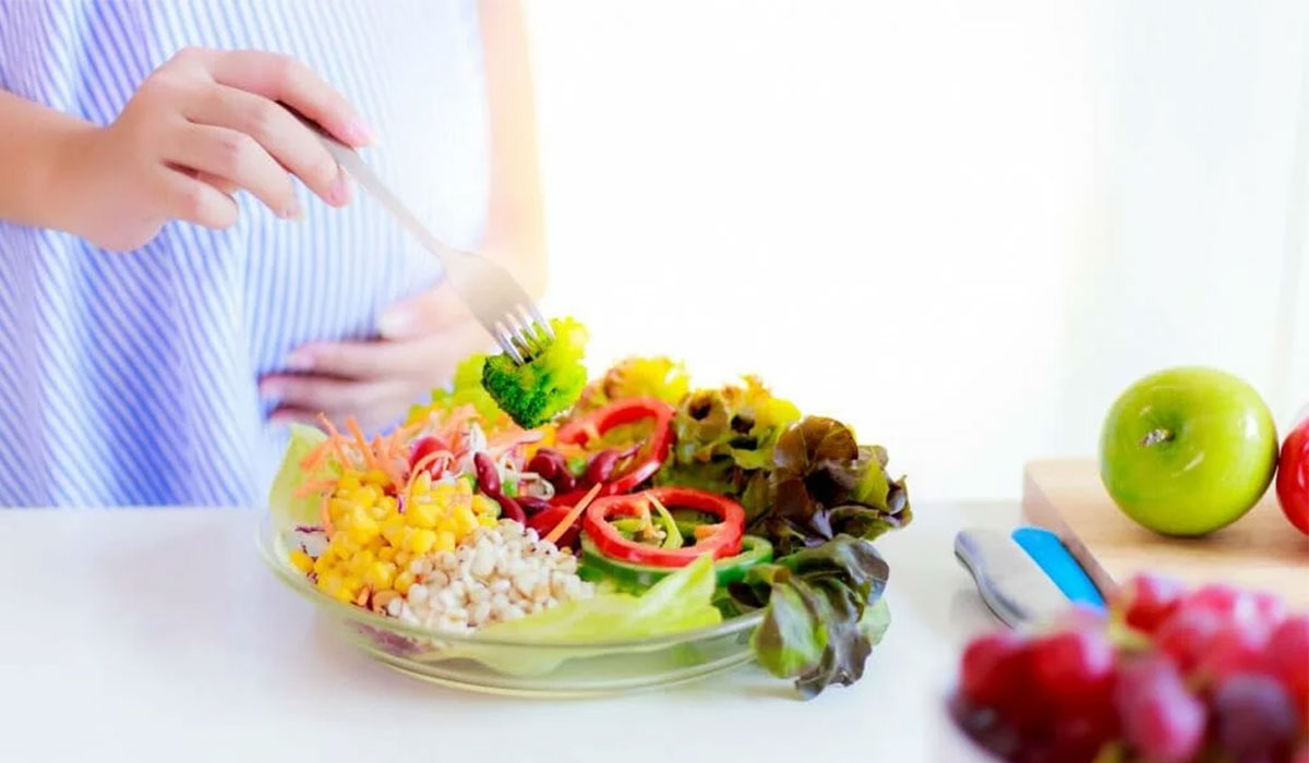 اهمیت رژیم غذایی در بارداری