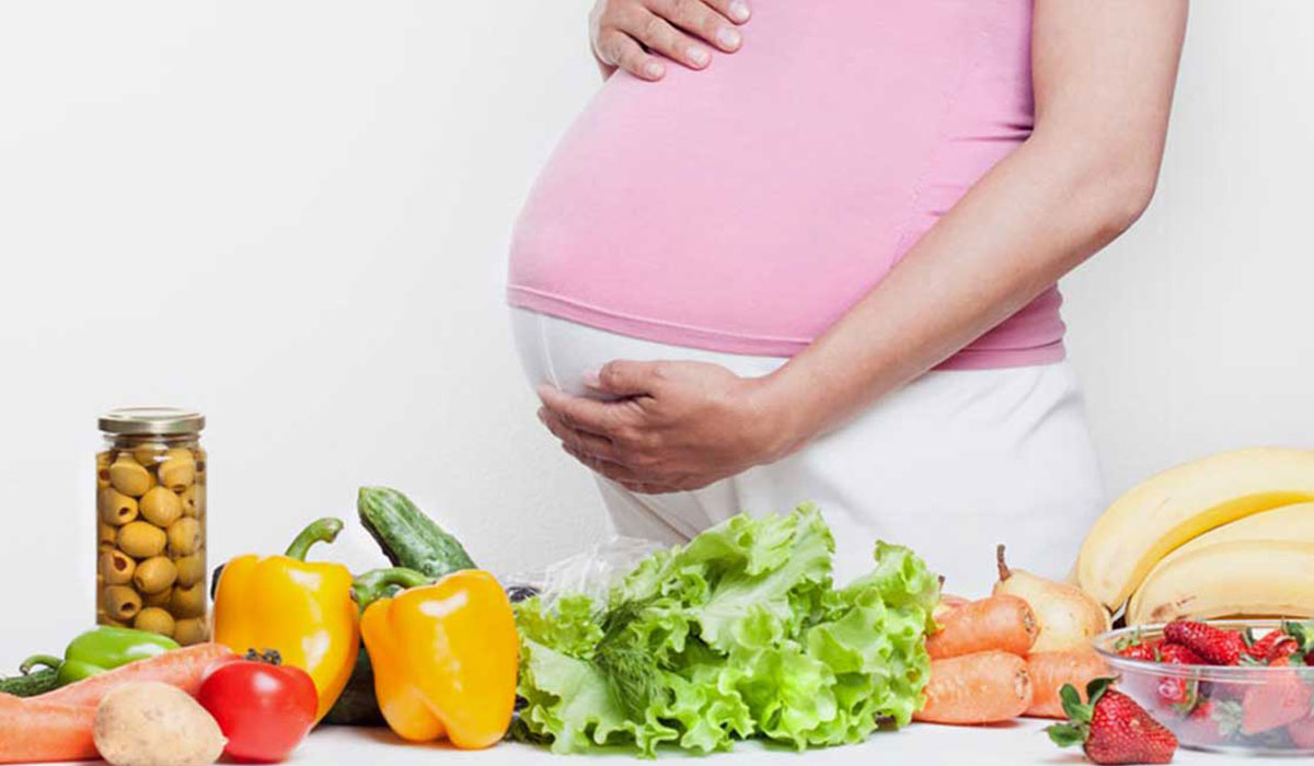 در دوران بارداری از کدام غذاها اجتناب کنم؟ 